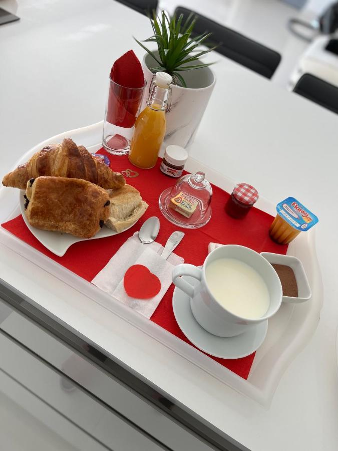 Love Room Avec Spa Privatif Le Rove Екстер'єр фото